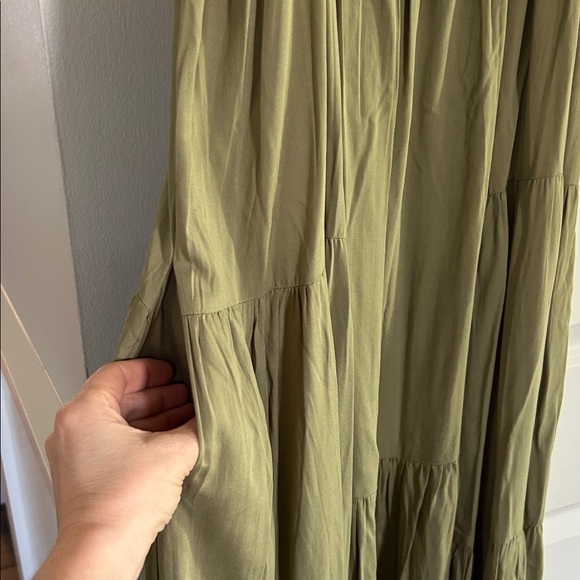 Hem & Thread Olive Green Maxi Dress - Picture 3 of 7